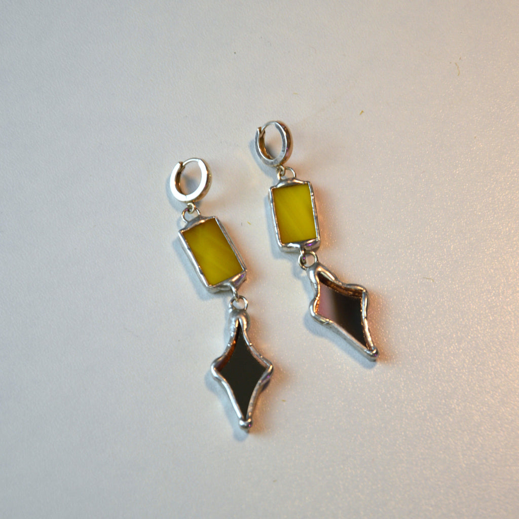 Dviejų dalių stiklo auskarai